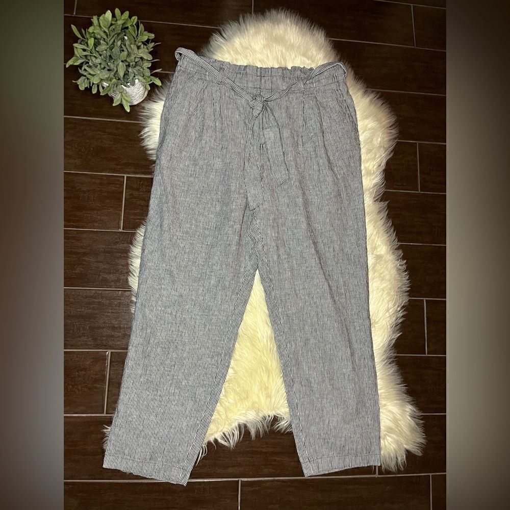 Loft grey/ivory stripped linen blend belted pants sz XLT